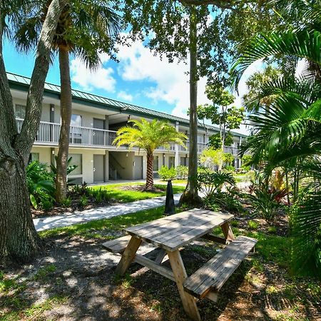 Sarasota Cay Club #612 - Heated Pool, Bunk Beds, Huge Tv, Tiki Bar, More! South Bradenton Eksteriør billede