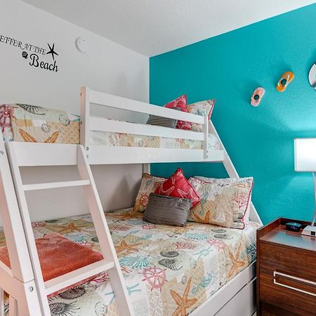 Sarasota Cay Club #612 - Heated Pool, Bunk Beds, Huge Tv, Tiki Bar, More! South Bradenton Eksteriør billede