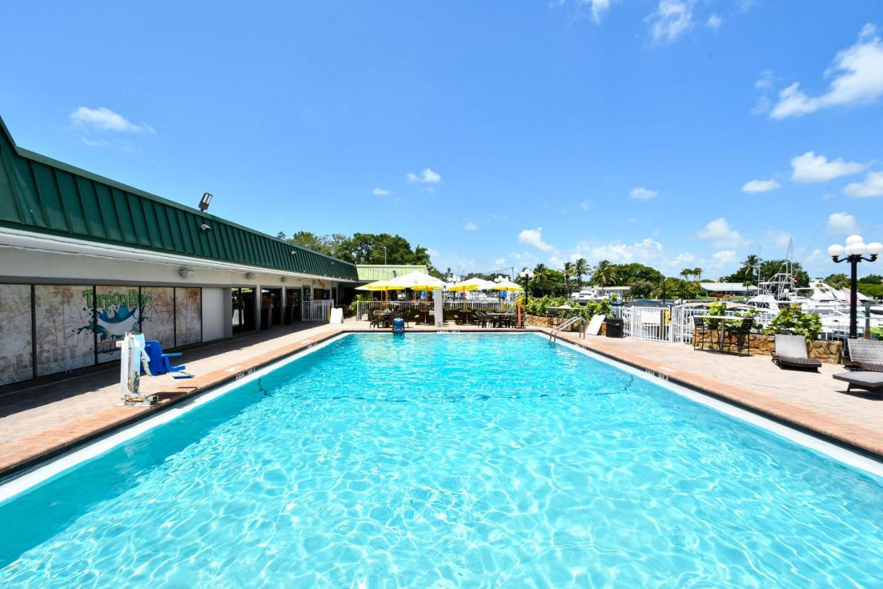 Sarasota Cay Club #612 - Heated Pool, Bunk Beds, Huge Tv, Tiki Bar, More! South Bradenton Eksteriør billede